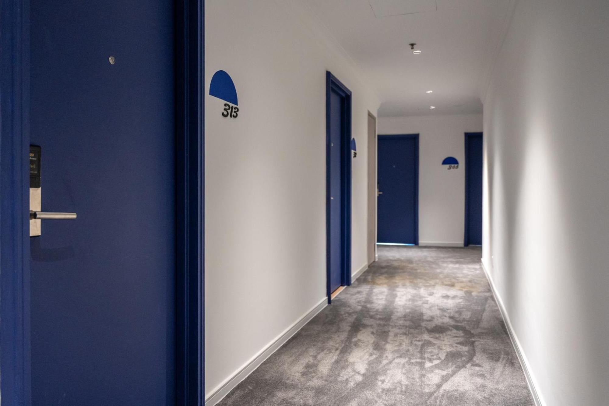 Ukiyo Suites Петалинг Джая Екстериор снимка